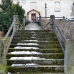 Kirche der Himmelfahrt der Jungfrau Maria Petrovice Treppe zur Kirche Petrovice