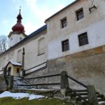 Kirche der Himmelfahrt der Jungfrau Maria Petrovice Kirche Petrovice im Winter