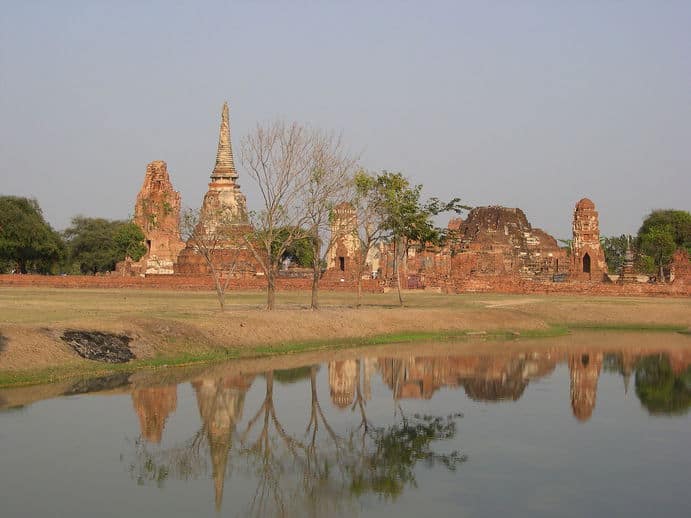 Ruinen des Wat Mahathat / Bild: Farpost2 CC BY 2.5