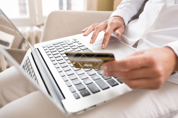 Mit der Kreditkarte online bezahlen