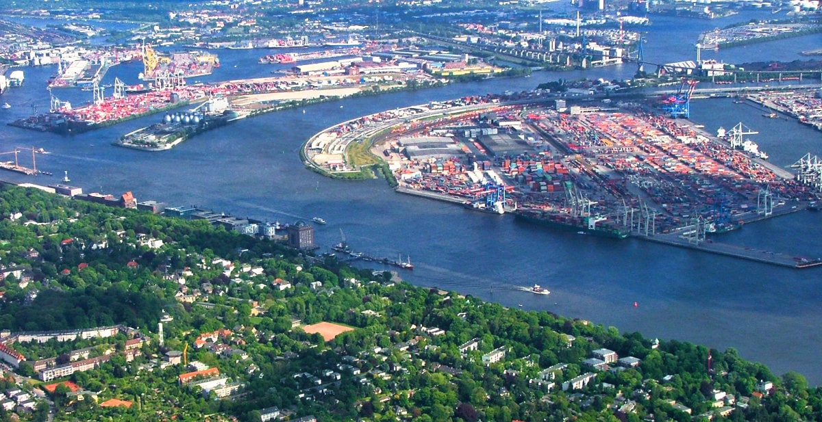 Luftaufnahme des westlichen Hamburger Hafens